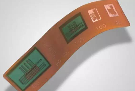iPhone 9最新曝光: LG明年量产挠性电路板